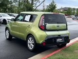 Used 2016 Kia Soul + image 3