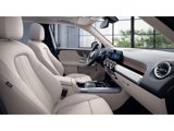 Used 2023 Mercedes-Benz GLB 250 4MATIC image 4