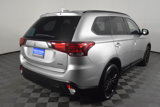 Used 2020 Mitsubishi Outlander LE image 6