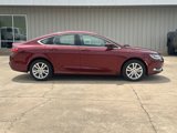 Used 2015 Chrysler 200 Limited image 2