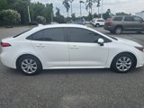Used 2022 Toyota Corolla LE image 4