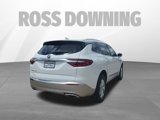 Used 2020 Buick Enclave Essence image 4