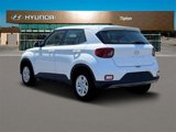 New 2025 Hyundai Venue SE image 5