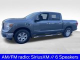 Used 2017 Nissan Titan SV image 4