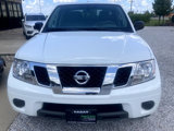 Used 2016 Nissan Frontier SV image 3