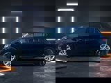 Used 2019 Volkswagen Golf S image 2