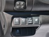 Used 2016 Nissan Leaf SV image 5