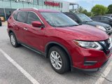 Used 2017 Nissan Rogue SV image 3
