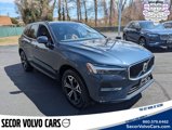 Certified 2022 Volvo XC60 B5 Momentum image 2