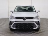 New 2025 Volkswagen Taos SE image 3