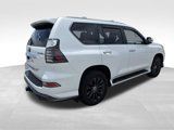 Used 2023 Lexus GX 460 Luxury w/ Sport Design Package image 3