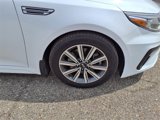 Used 2020 Kia Optima Premium image 4