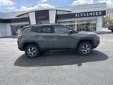 Used 2022 Jeep Compass Trailhawk w/ Sun and Sound Group image 2