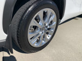 Used 2023 Toyota Highlander AWD image 5