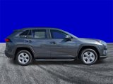 Used 2021 Toyota RAV4 XLE w/ Convenience Package image 3