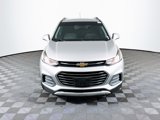 Used 2018 Chevrolet Trax LT w/ Driver Confidence Package image 2