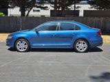Used 2017 Volkswagen Jetta SEL image 3