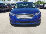 Used 2014 Ford Taurus SE image 2