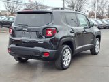 Used 2021 Jeep Renegade Latitude w/ Convenience Group image 5