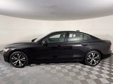 Used 2024 Volvo S60 B5 Plus image 4