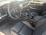 Certified 2025 Porsche Cayenne image 4