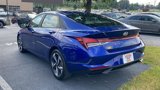 Used 2023 Hyundai Elantra SEL w/ Convenience Package image 4