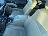 Used 2015 Toyota Highlander Limited image 3