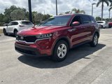 Used 2021 Kia Sorento LX image 2