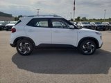 New 2025 Hyundai Venue SEL image 4