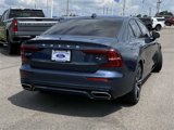 Used 2021 Volvo S60 T6 R-Design image 4
