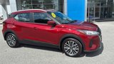 Used 2021 Nissan Kicks SV image 2