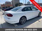 Used 2018 Volkswagen Passat 2.0T R-Line image 5