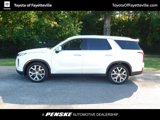 Used 2020 Hyundai Palisade SEL image 2