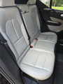 Used 2019 Volvo XC40 T4 Momentum image 6
