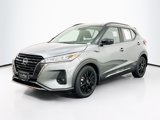 Used 2022 Nissan Kicks SR image 3