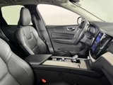 Certified 2022 Volvo XC60 B6 Inscription w/ Advanced Package image 2