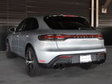 Certified 2025 Porsche Macan image 3