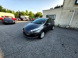 Used 2015 Ford Fiesta SE image 3
