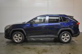 Used 2021 Toyota RAV4 XLE w/ Convenience Package image 4