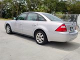 Used 2005 Ford Five Hundred SE image 4