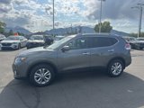 Used 2015 Nissan Rogue SV w/ SV Moonroof Package image 2