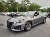 Used 2024 Nissan Altima 2.5 SV image 3