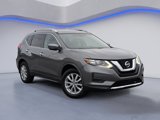Used 2017 Nissan Rogue SV image 2