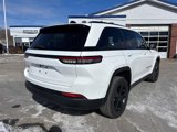 Certified 2023 Jeep Grand Cherokee Altitude image 3