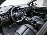 Used 2024 Porsche Macan image 4