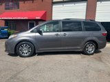 Used 2018 Toyota Sienna XLE image 2