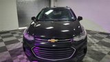 Used 2020 Chevrolet Trax LT w/ LT Convenience Package image 3