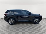 Used 2023 Nissan Rogue SV image 2