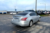 Used 2013 Nissan Altima 3.5 SV image 3