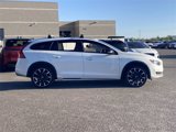 Used 2018 Volvo V60 T5 Cross Country w/ Convenience Package image 6